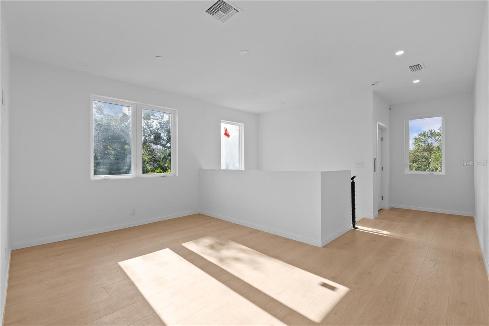 SUNSET POINT 2ND ADD - Residential