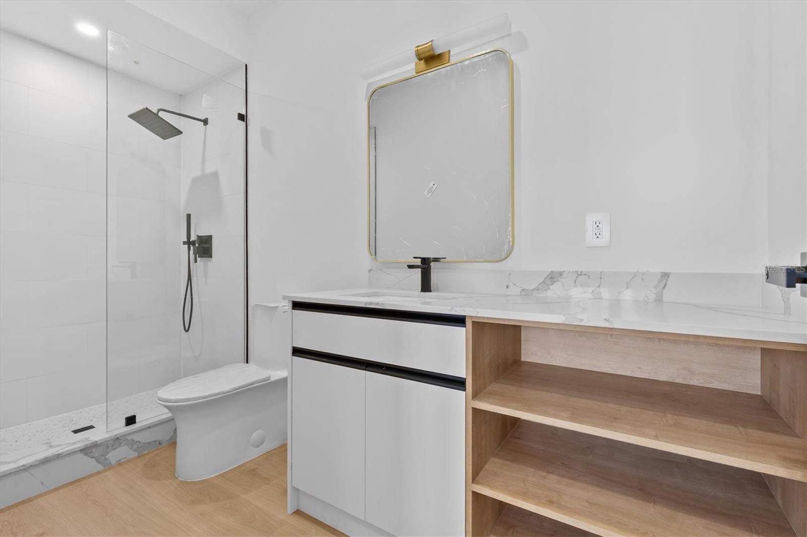 SUNSET POINT 2ND ADD - Residential