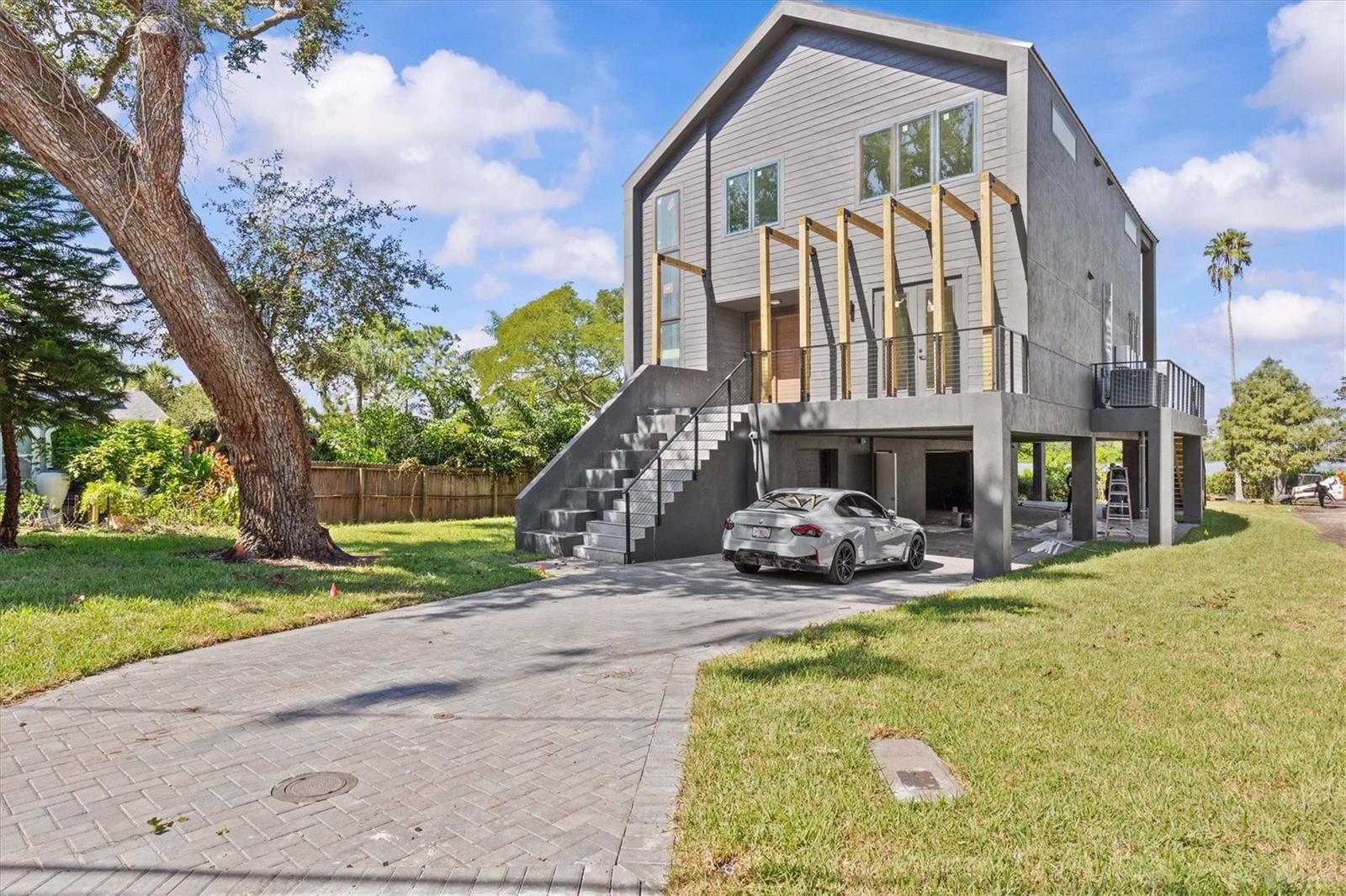SUNSET POINT 2ND ADD - Residential