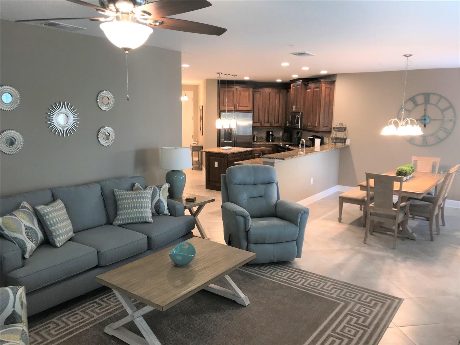 PALMA SOLA BAY CLUB CONDOS - Residential Lease