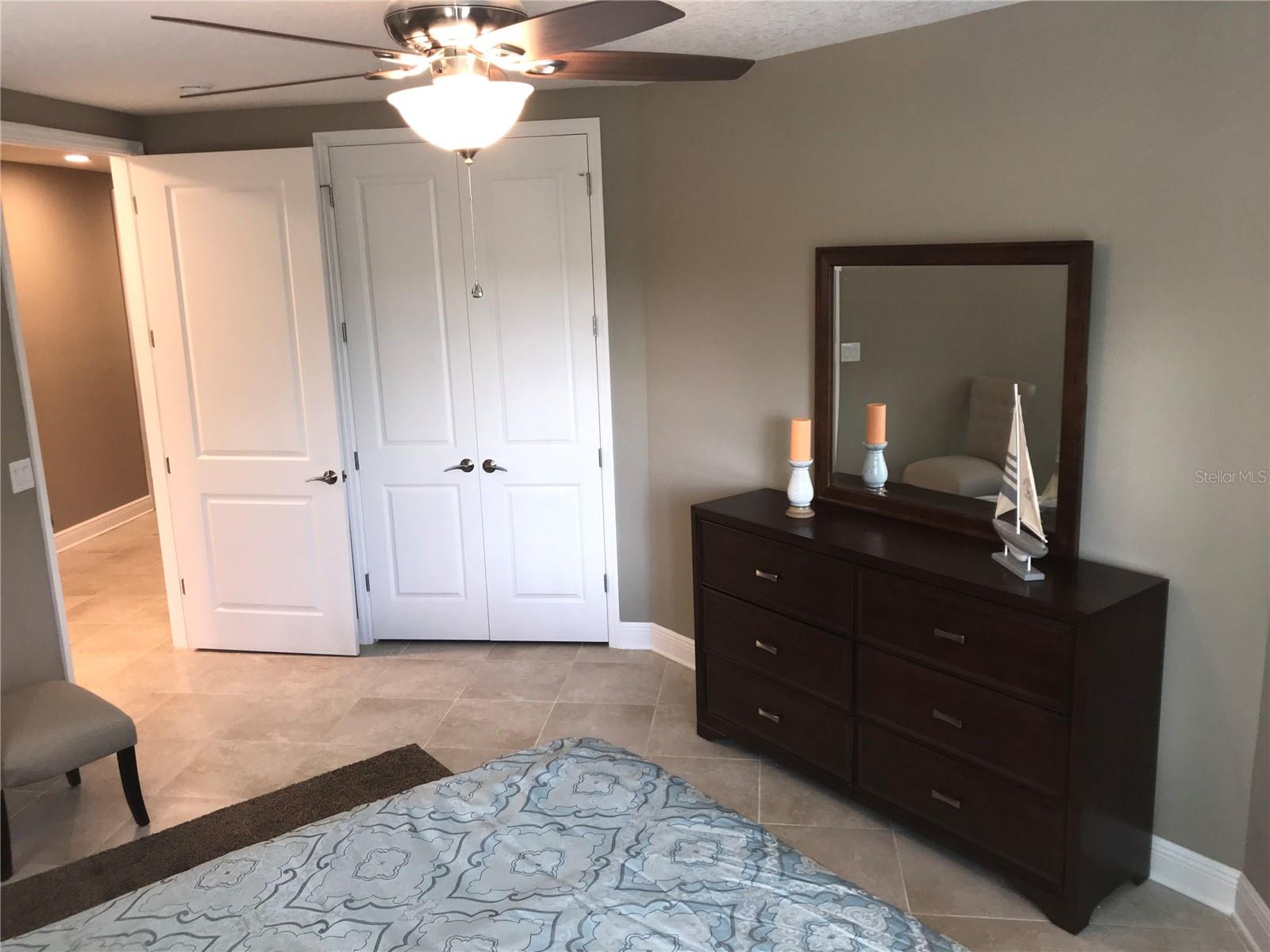 PALMA SOLA BAY CLUB CONDOS - Residential Lease