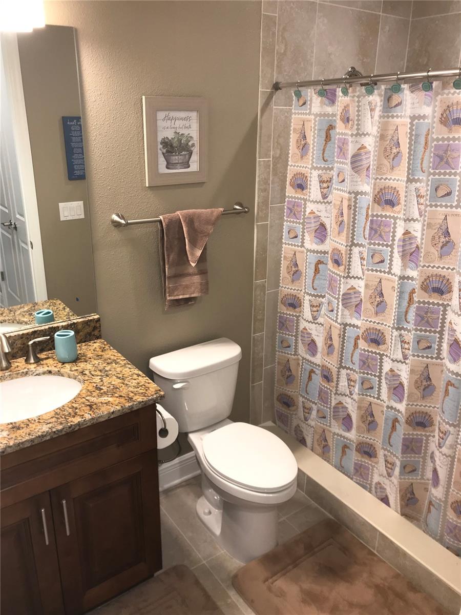 PALMA SOLA BAY CLUB CONDOS - Residential Lease