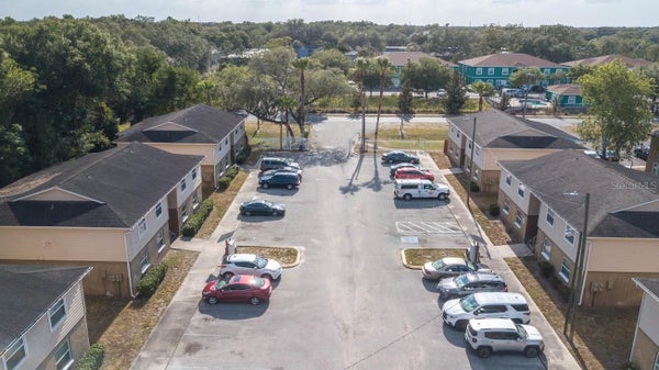 1909 GOLDEN GLADE CT UNIT 102, TAMPA, FL 33612 - Image dbda98fcc5aadaa06df5b94942e758e3/886634132