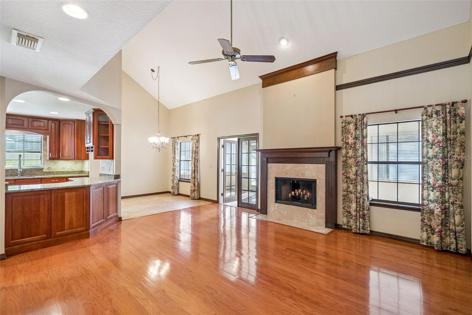 BRYN MAWR PH 02 - Residential