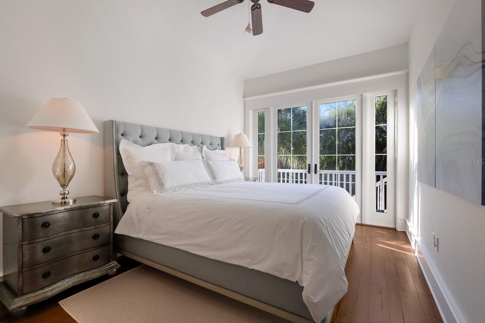 ANNA MARIA BEACH - Residential