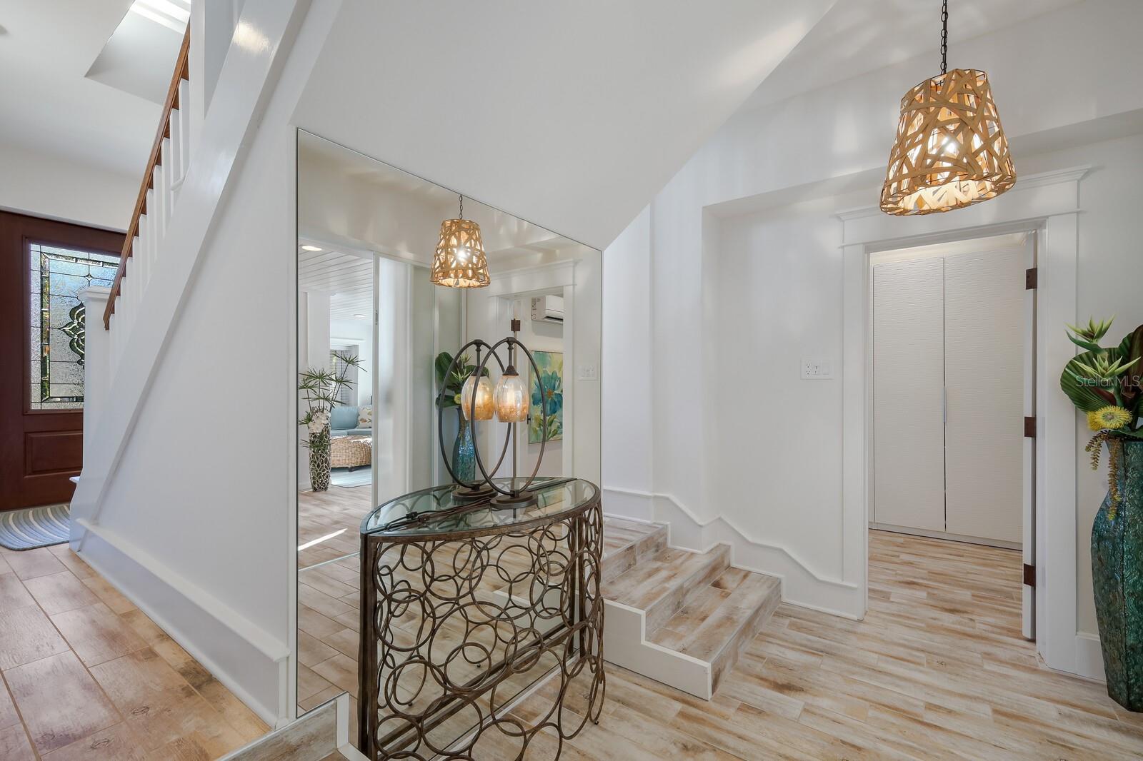 ANNA MARIA BEACH - Residential