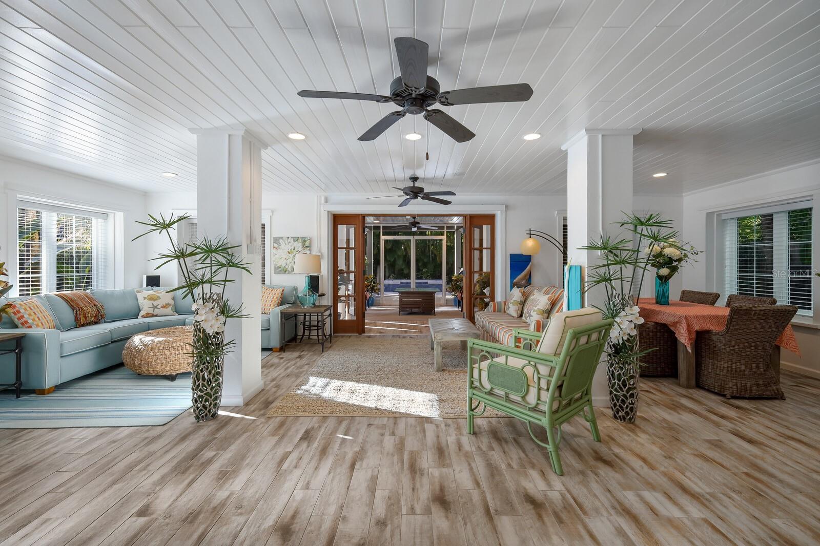 ANNA MARIA BEACH - Residential