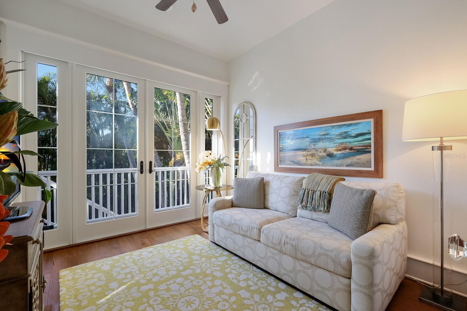 ANNA MARIA BEACH - Residential