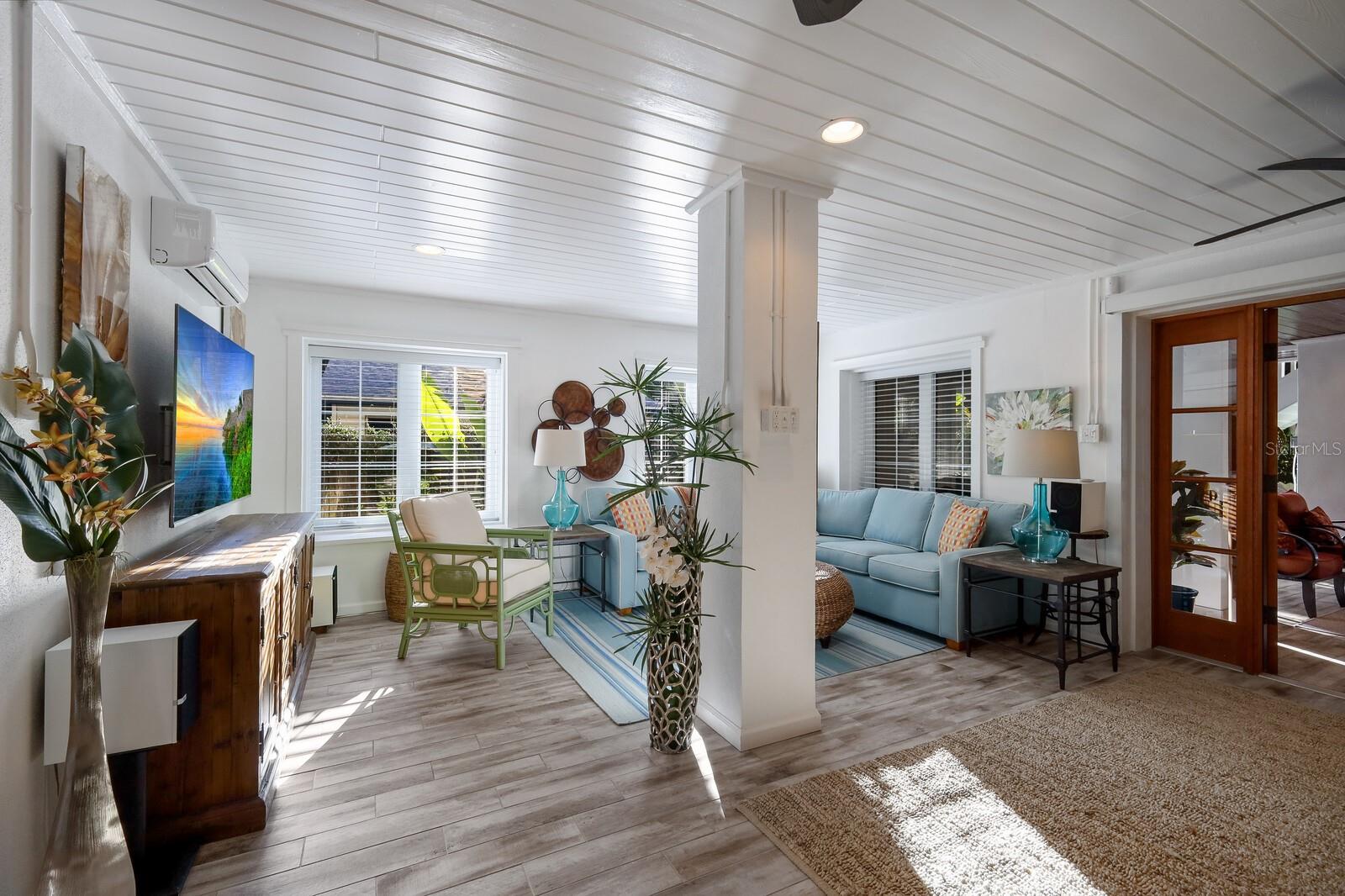 ANNA MARIA BEACH - Residential