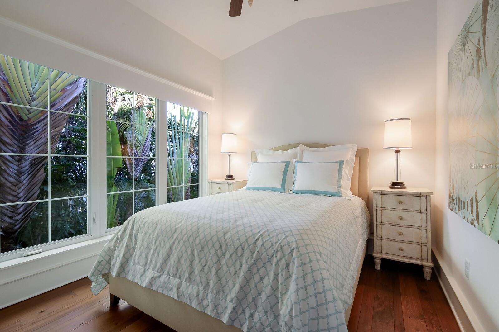 ANNA MARIA BEACH - Residential