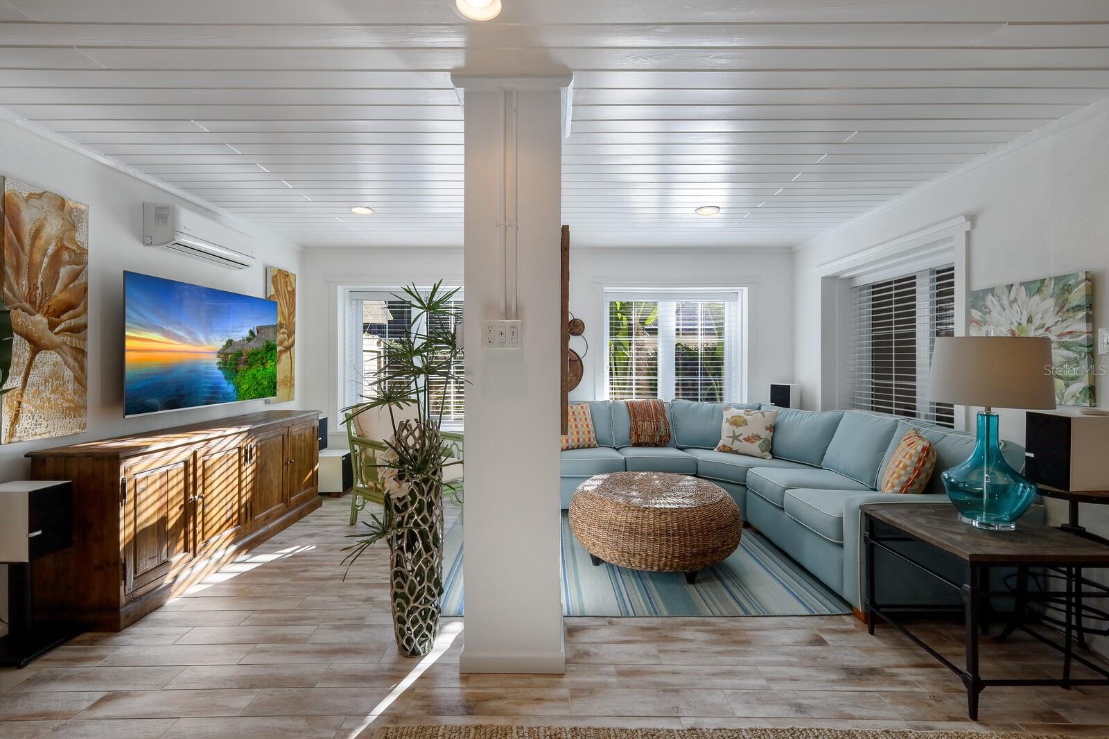 ANNA MARIA BEACH - Residential