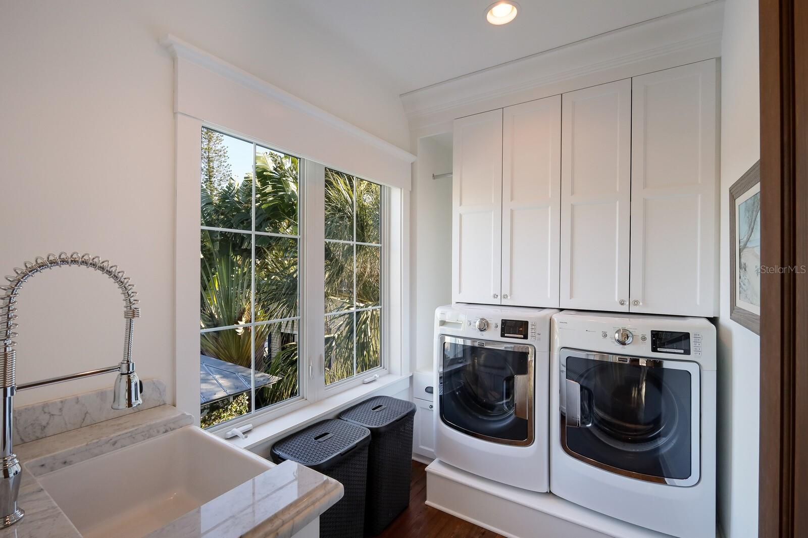 ANNA MARIA BEACH - Residential