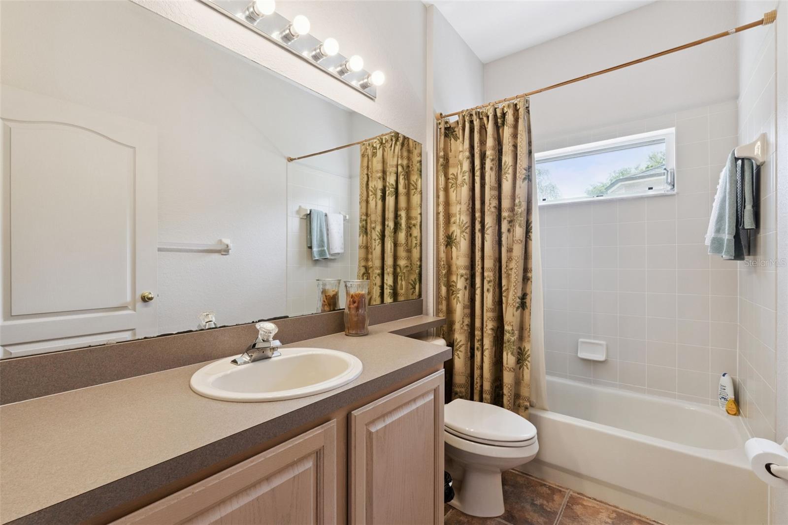 TIMACUAN UNIT 12 - Residential