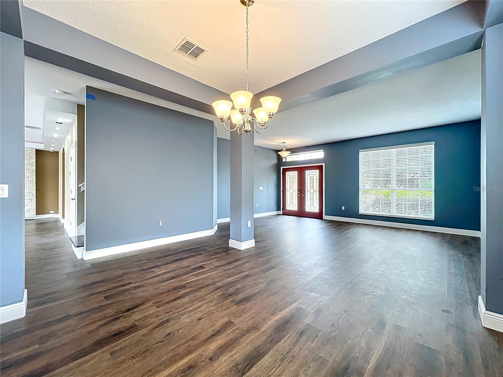 2145 PLANTATION OAK DRIVE