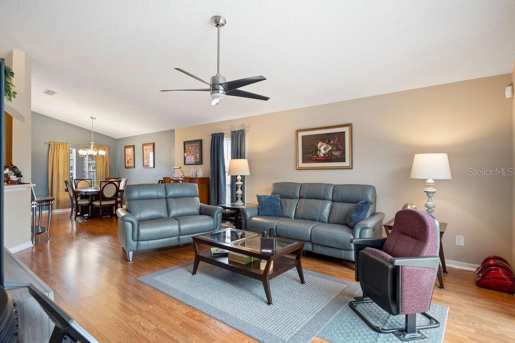 SPRINGVIEW UNIT 07 - Residential