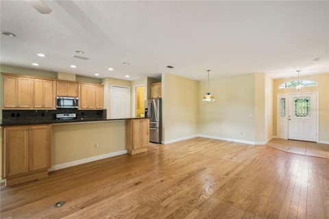 Tiny photo for 8301 Bridgeport Bay Circle, Mount Dora, FL 32757 (MLS # G5108256)