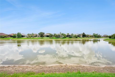 Tiny photo for 8301 Bridgeport Bay Circle, Mount Dora, FL 32757 (MLS # G5108256)