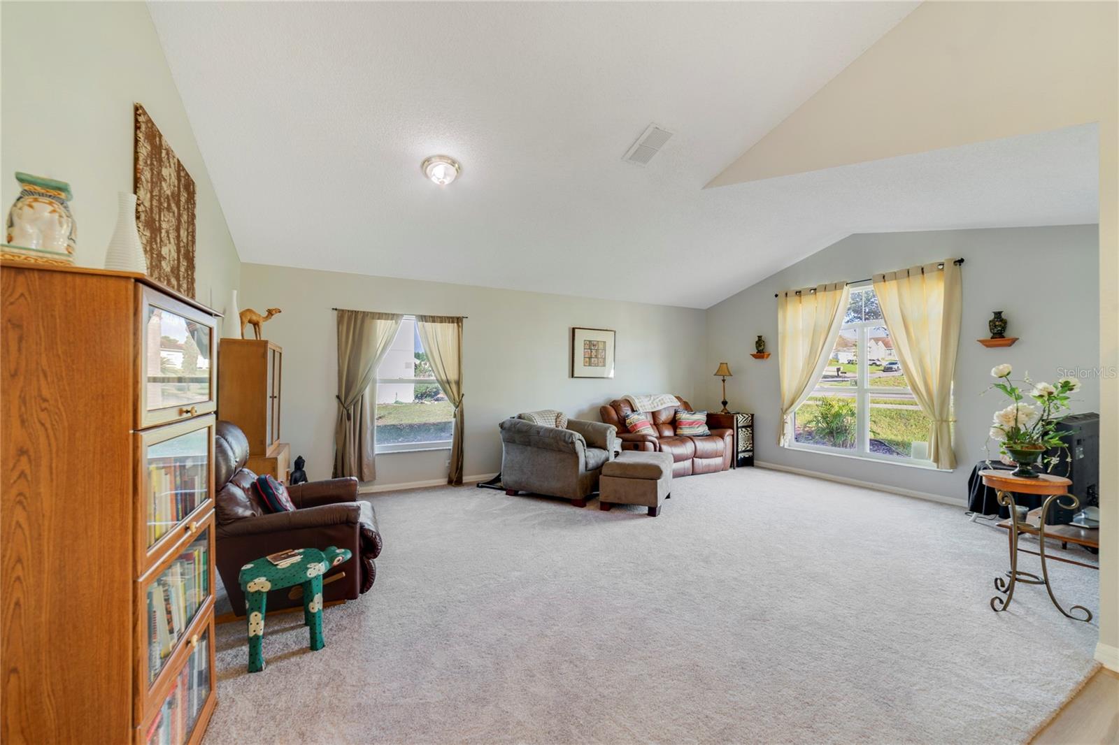 COUNTRY RUNB 45/92 - Residential