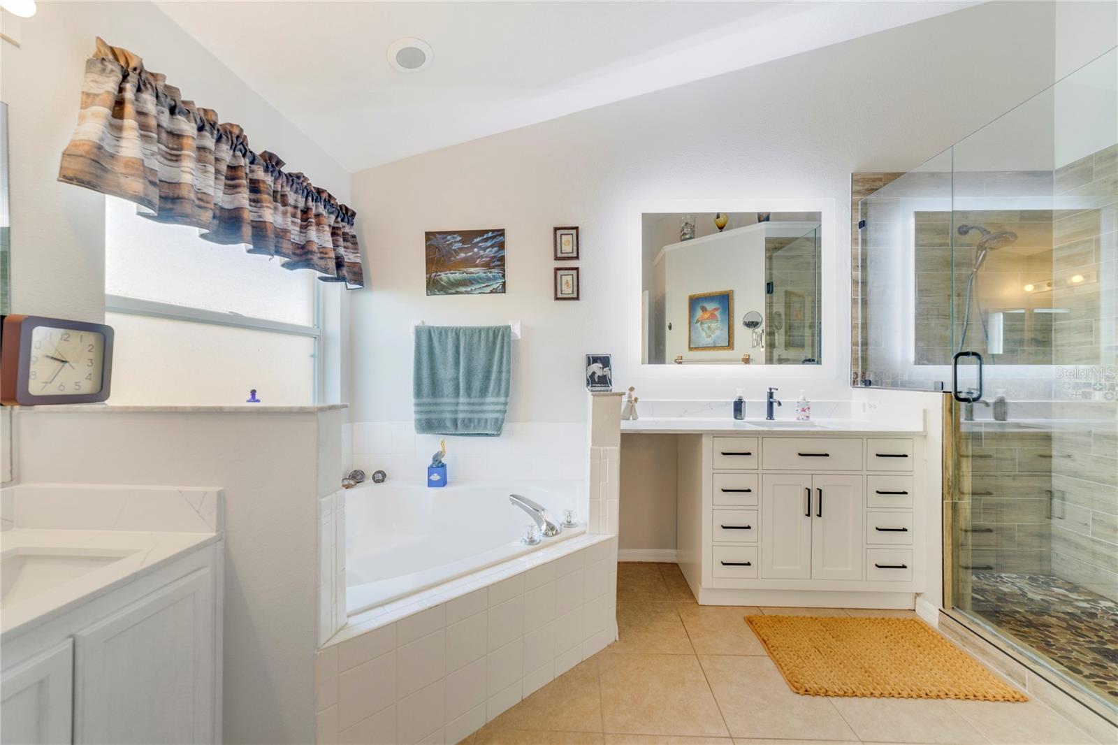 COUNTRY RUNB 45/92 - Residential