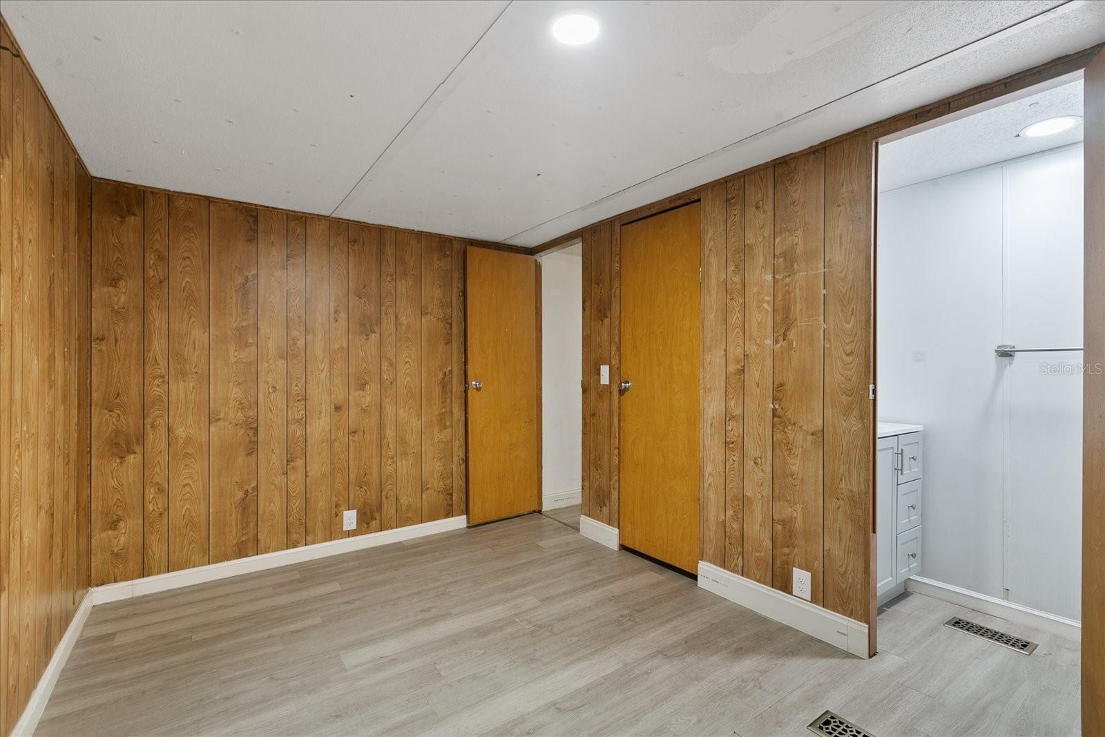 UNPLATTED - Residential