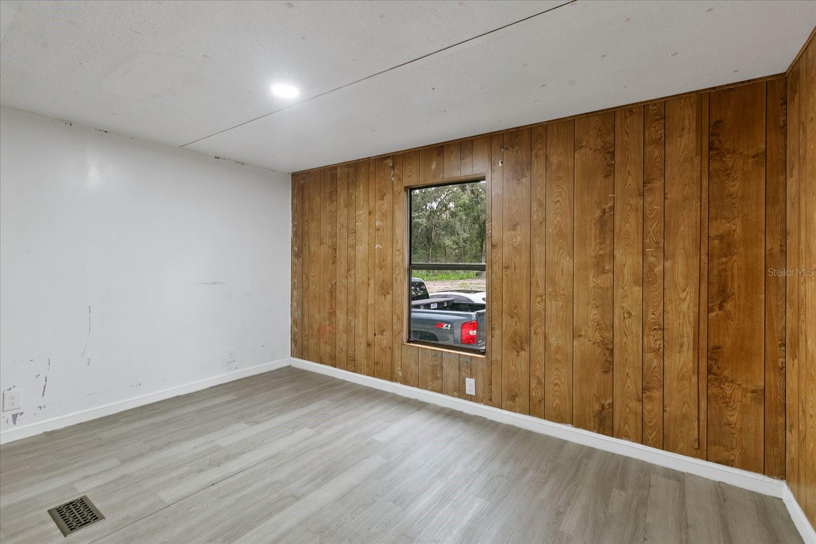 UNPLATTED - Residential