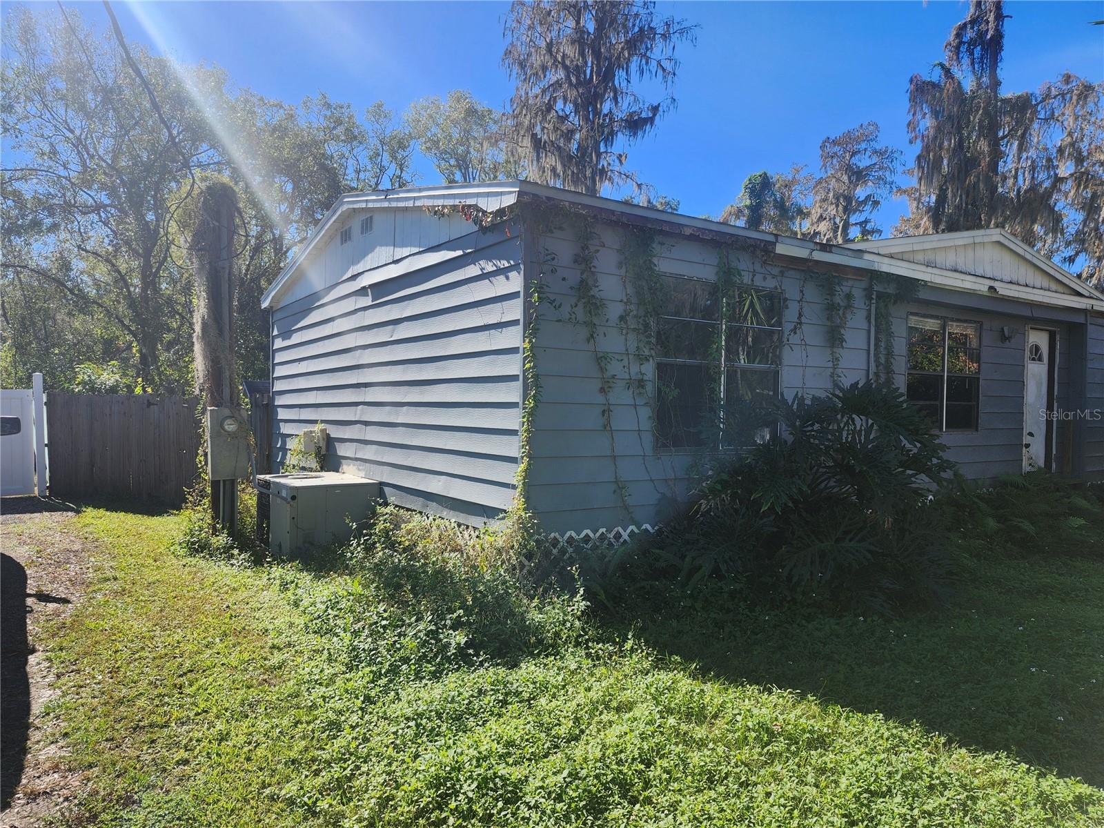 LAKE ANNE ESTATES - Residential