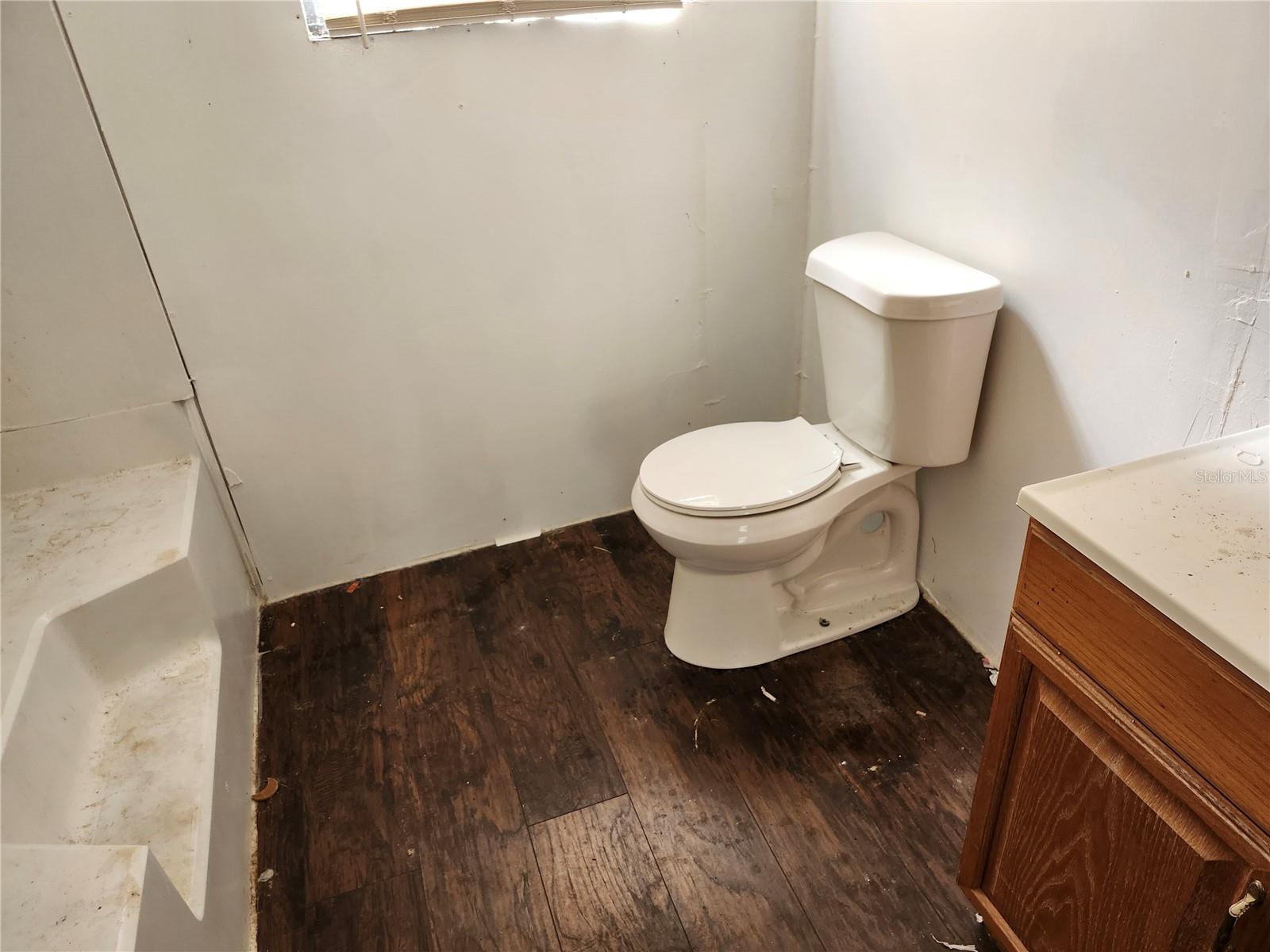 LAKE ANNE ESTATES - Residential