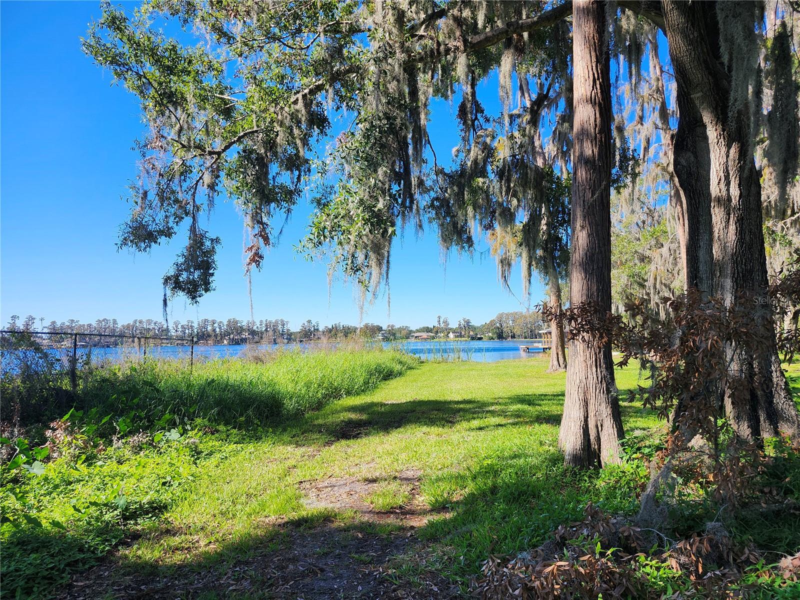 LAKE ANNE ESTATES - Residential