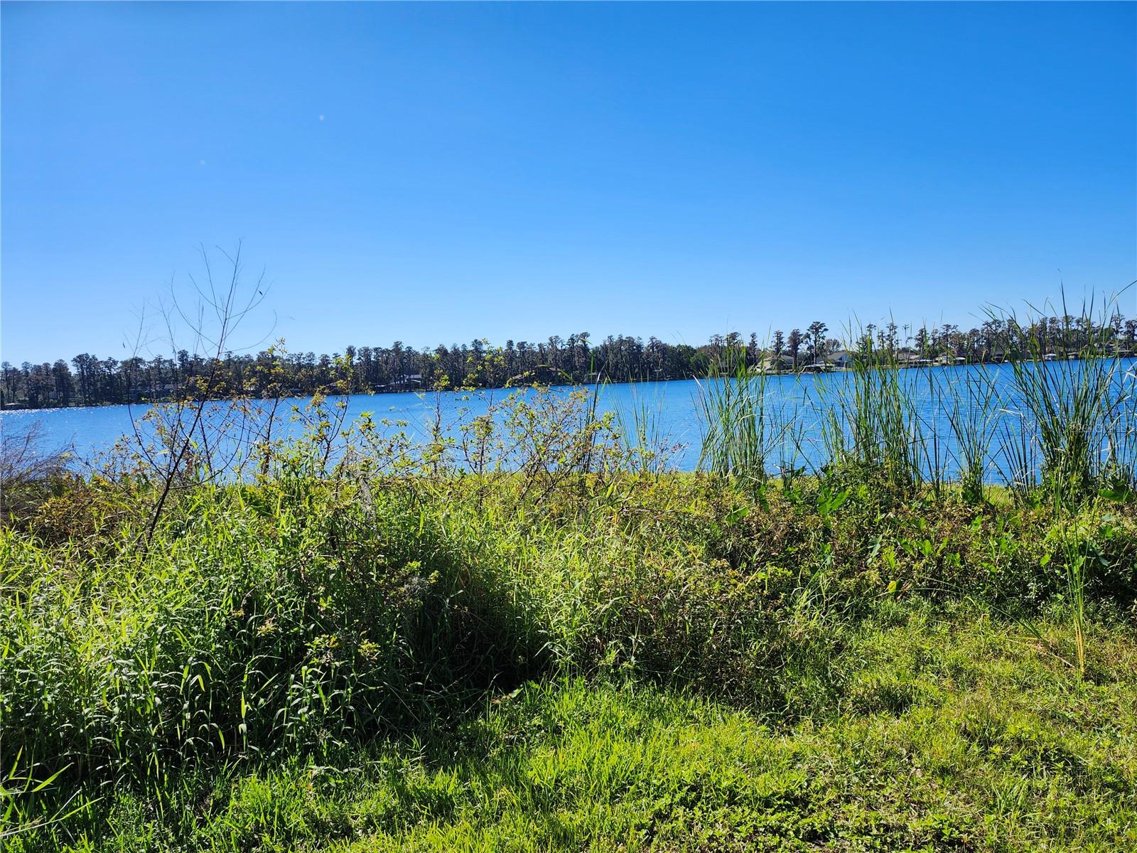 LAKE ANNE ESTATES - Residential