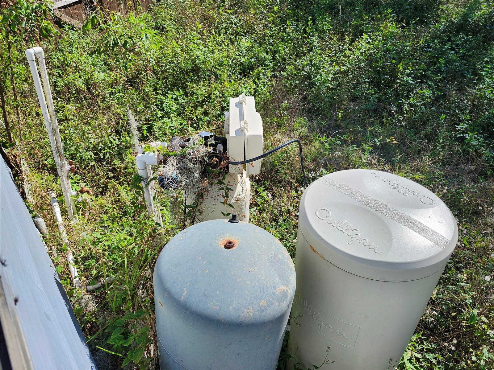 LAKE ANNE ESTATES - Residential