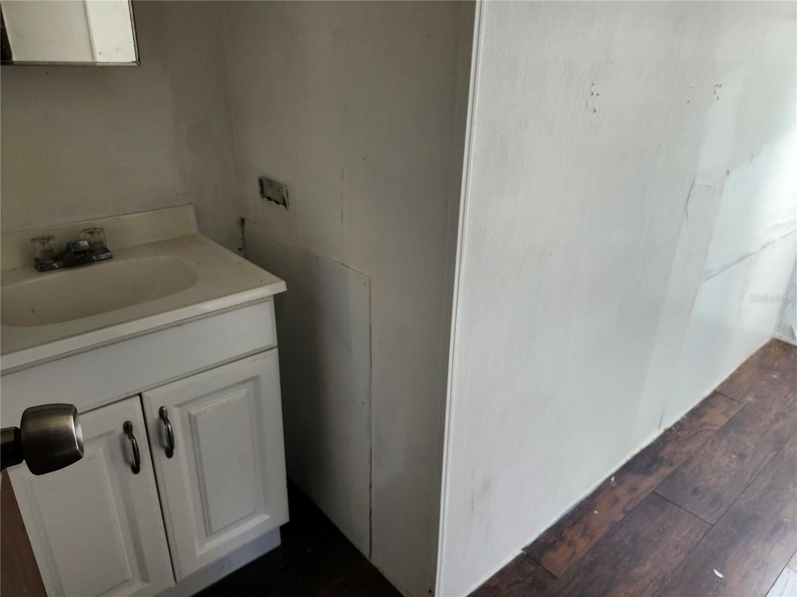 LAKE ANNE ESTATES - Residential