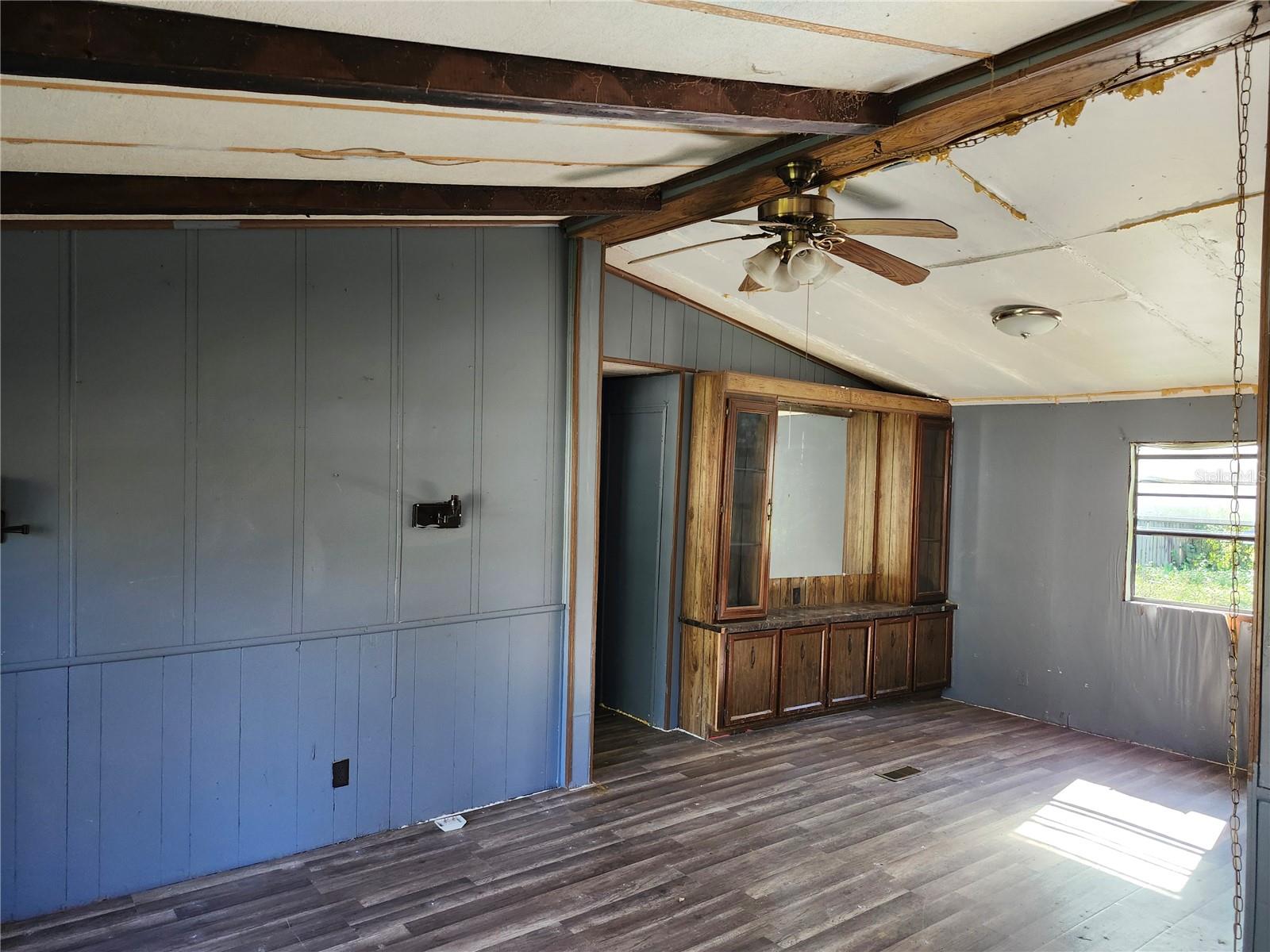 LAKE ANNE ESTATES - Residential