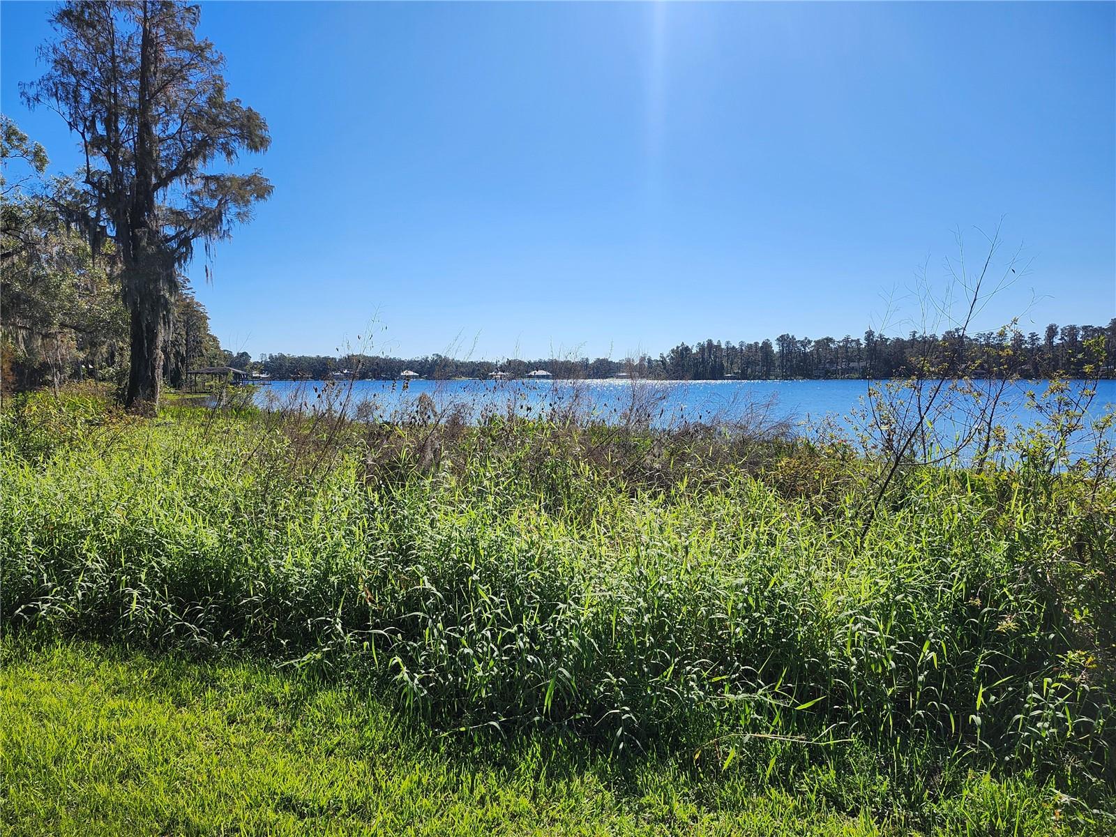 LAKE ANNE ESTATES - Residential