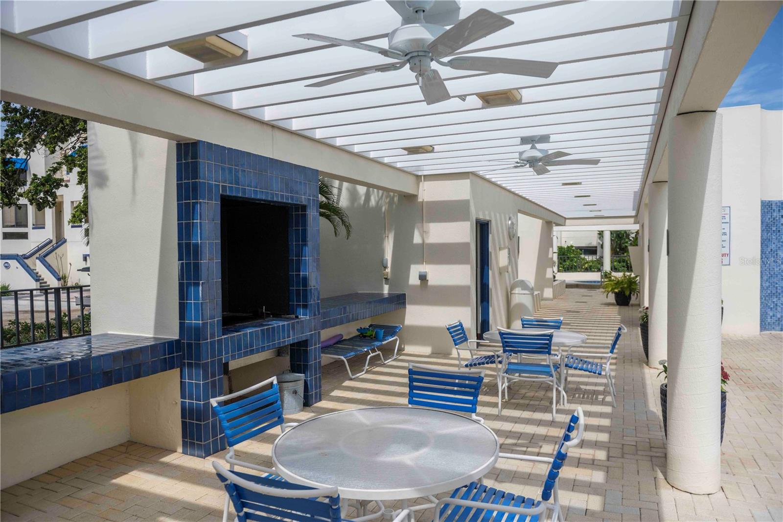 FAIRWAY BAY 1 - Residential Lease