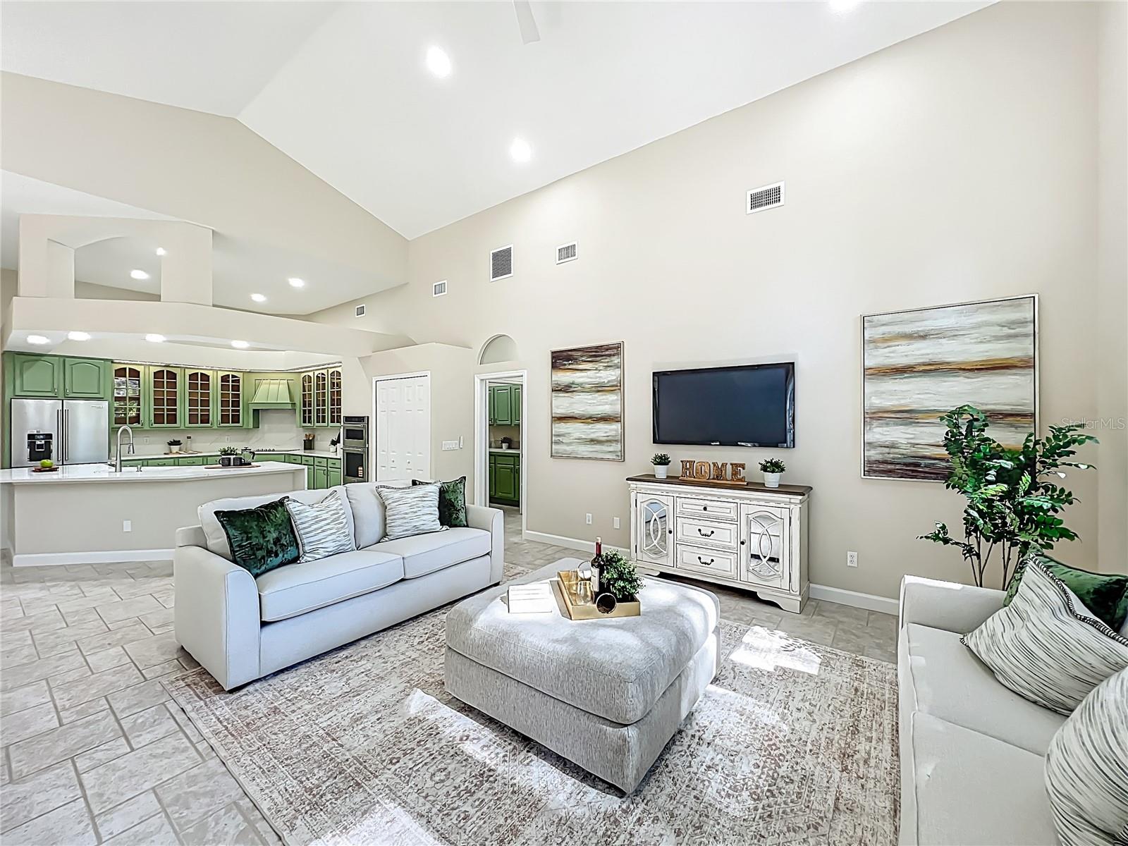 STONEBRIDGE - Residential