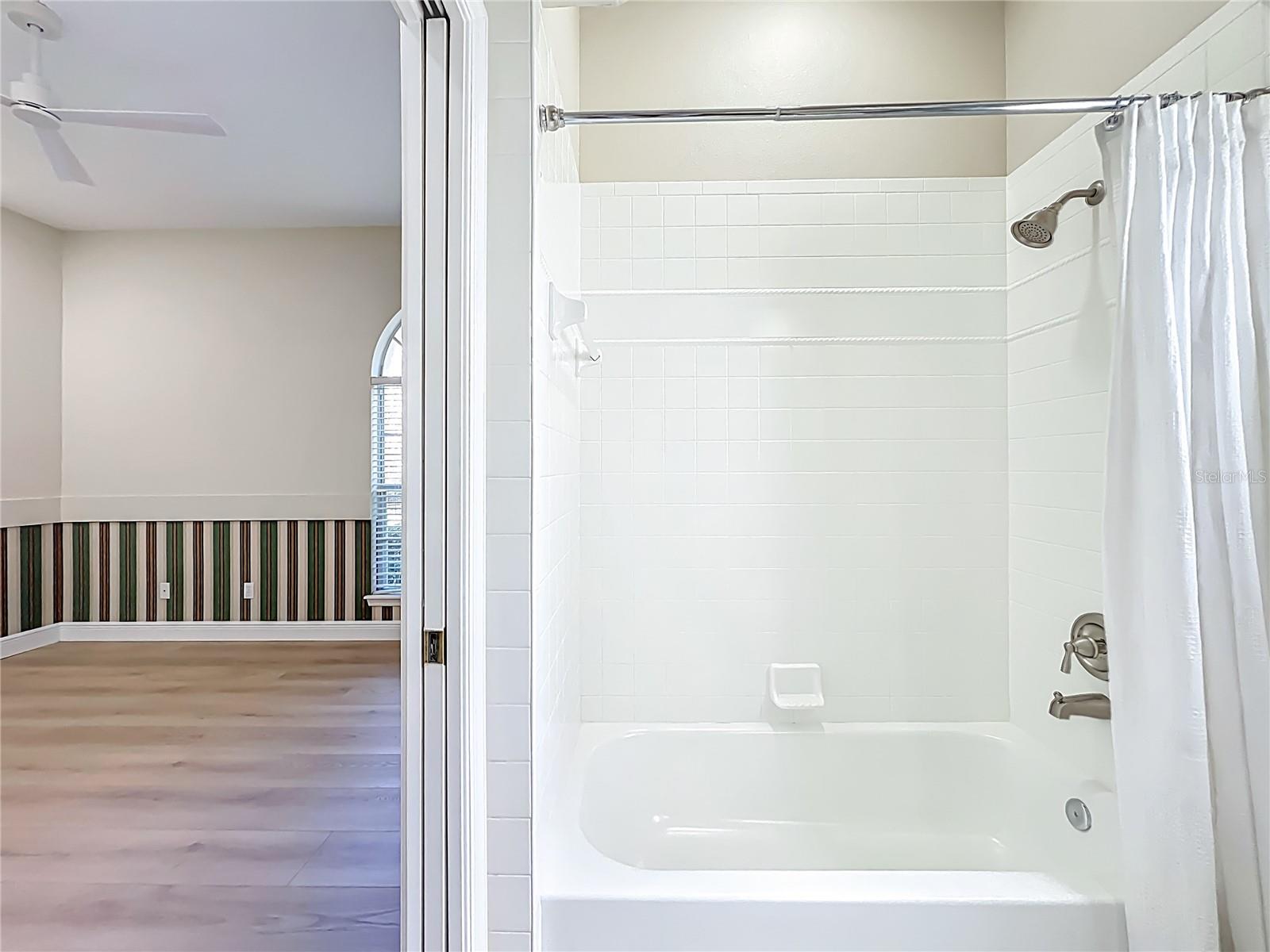 STONEBRIDGE - Residential