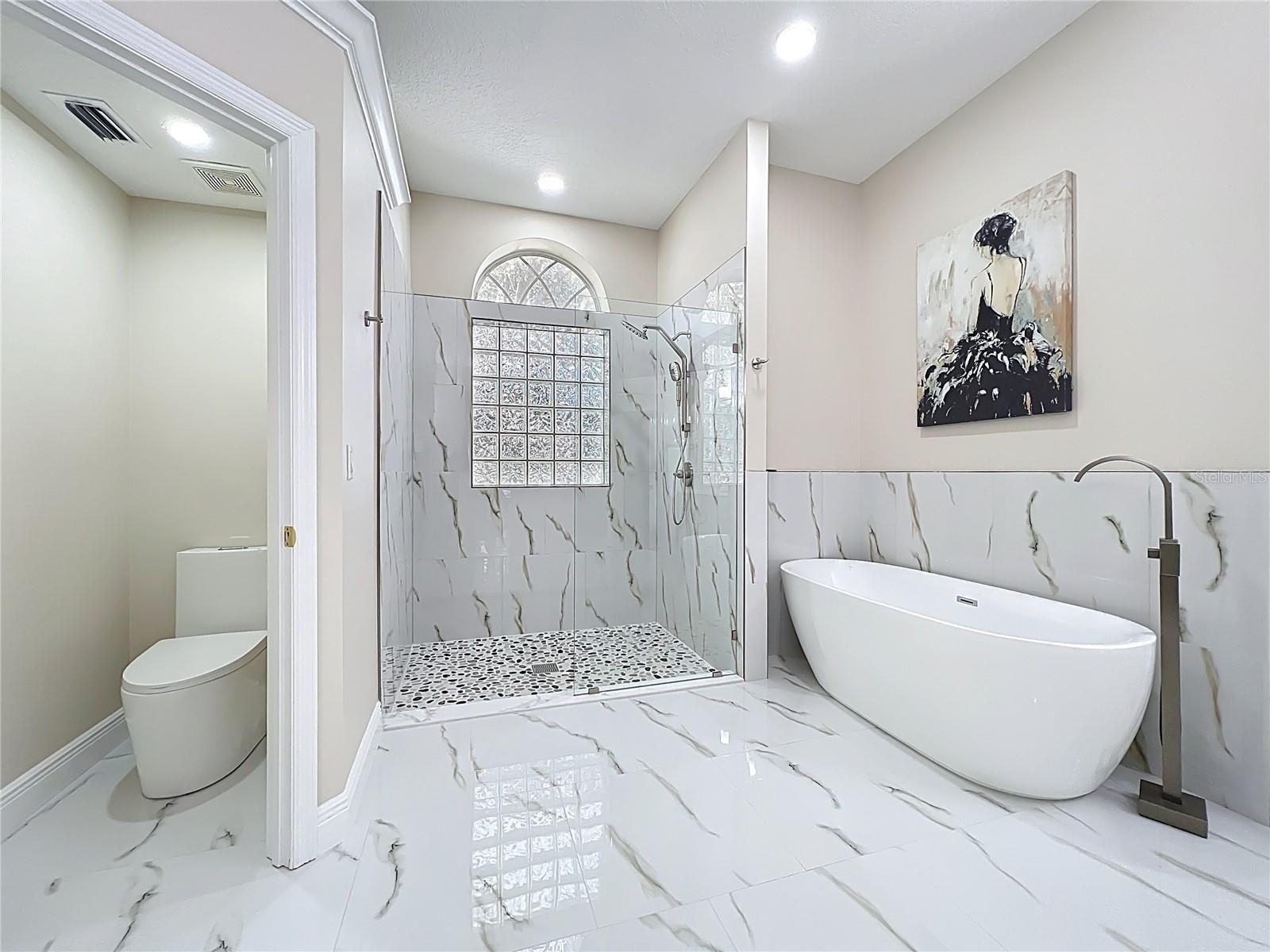 HEATHROW - Residential