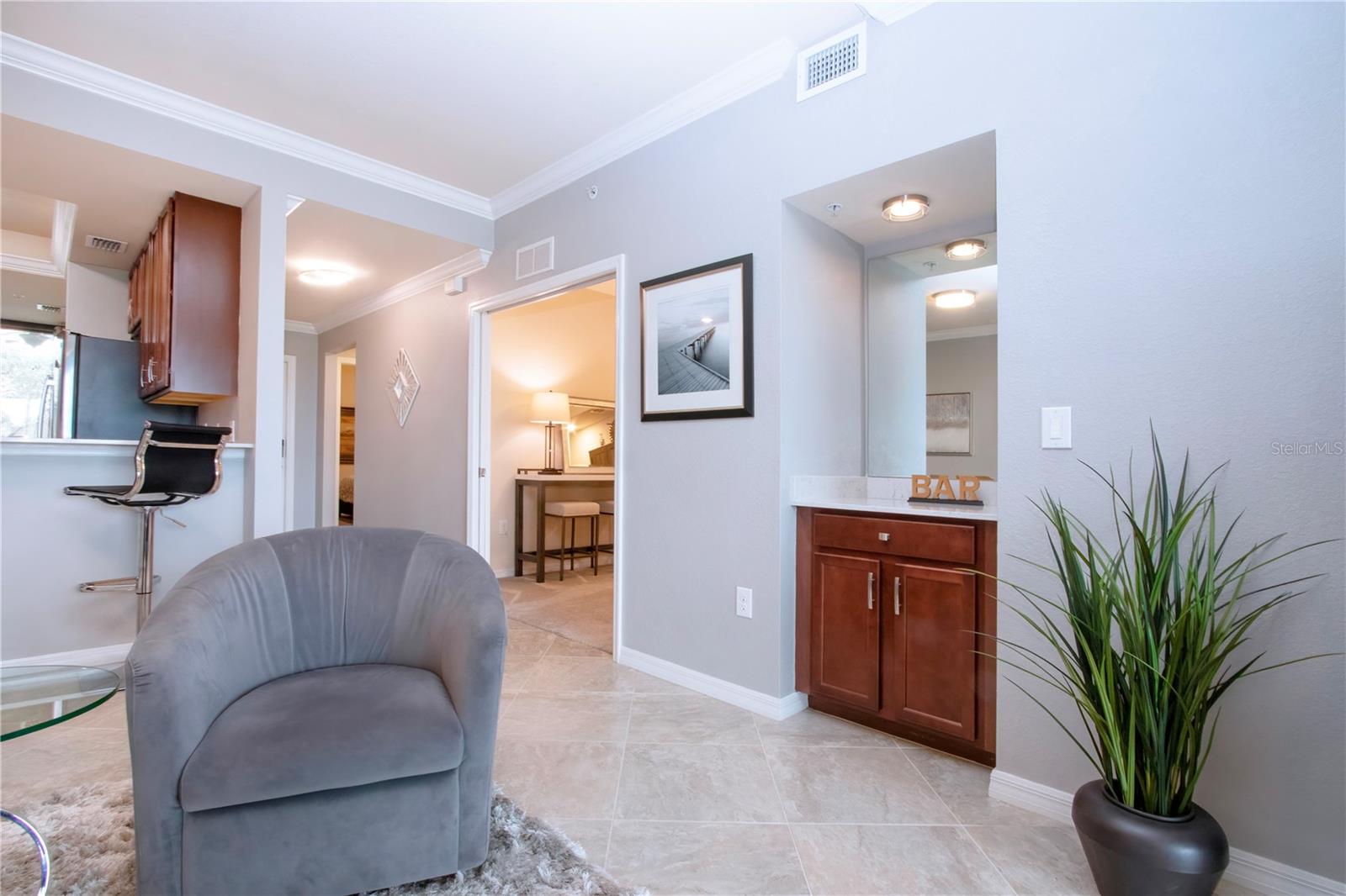 VERANDA I AT LAKEWOOD NATIONAL PH 4 - Residential Lease