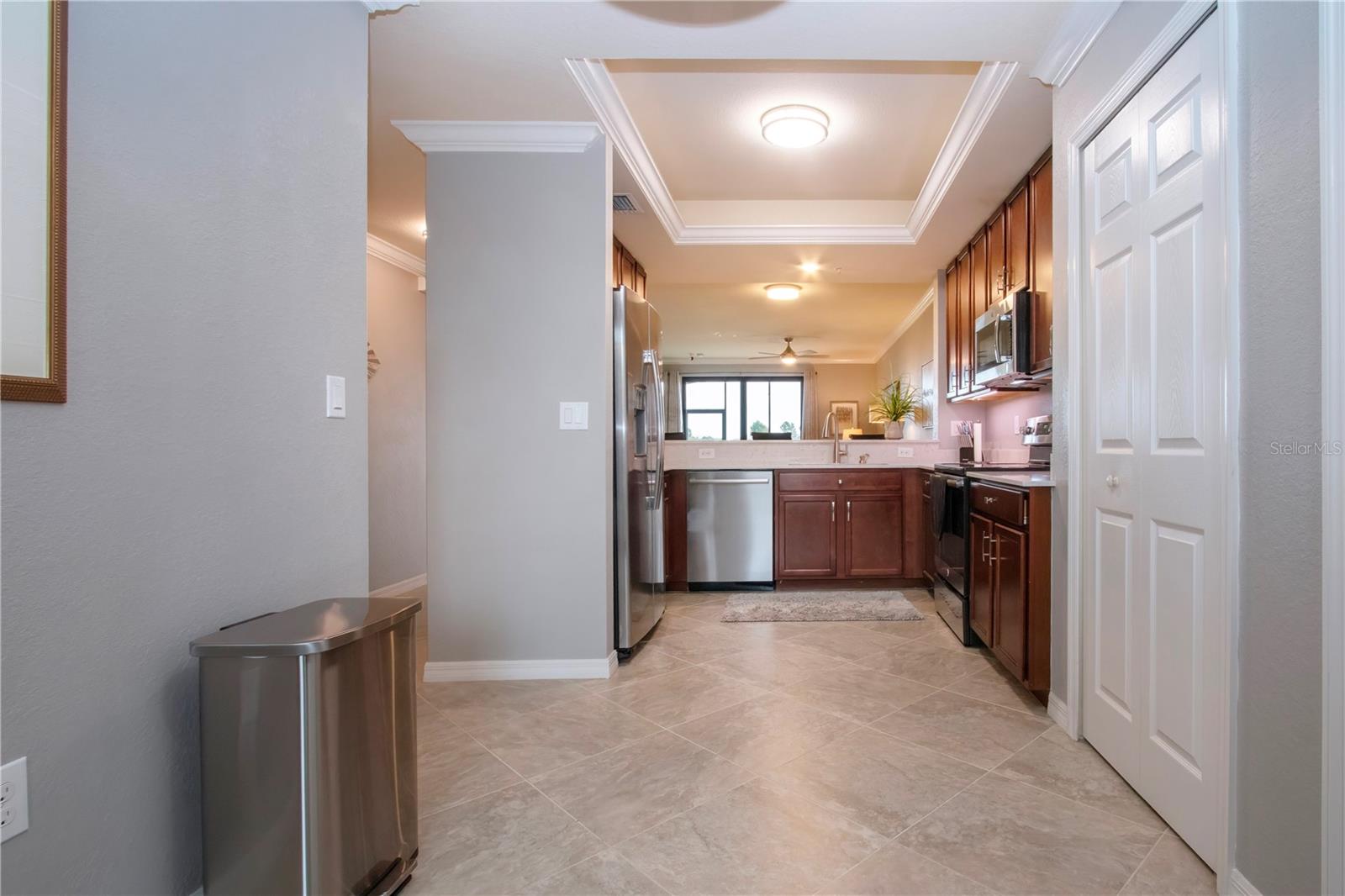 VERANDA I AT LAKEWOOD NATIONAL PH 4 - Residential Lease