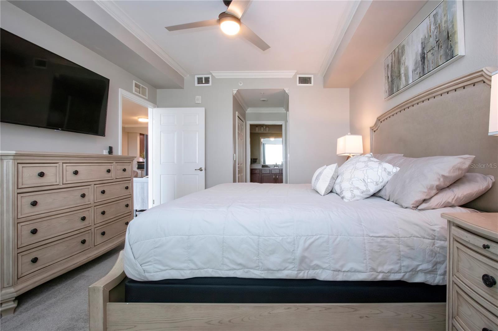 VERANDA I AT LAKEWOOD NATIONAL PH 4 - Residential Lease