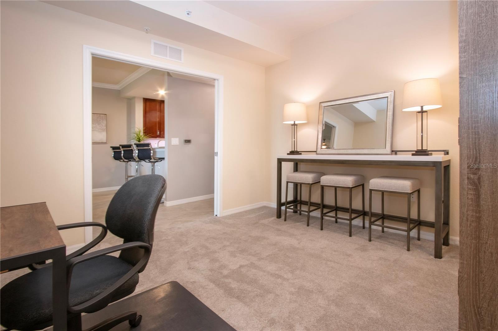 VERANDA I AT LAKEWOOD NATIONAL PH 4 - Residential Lease