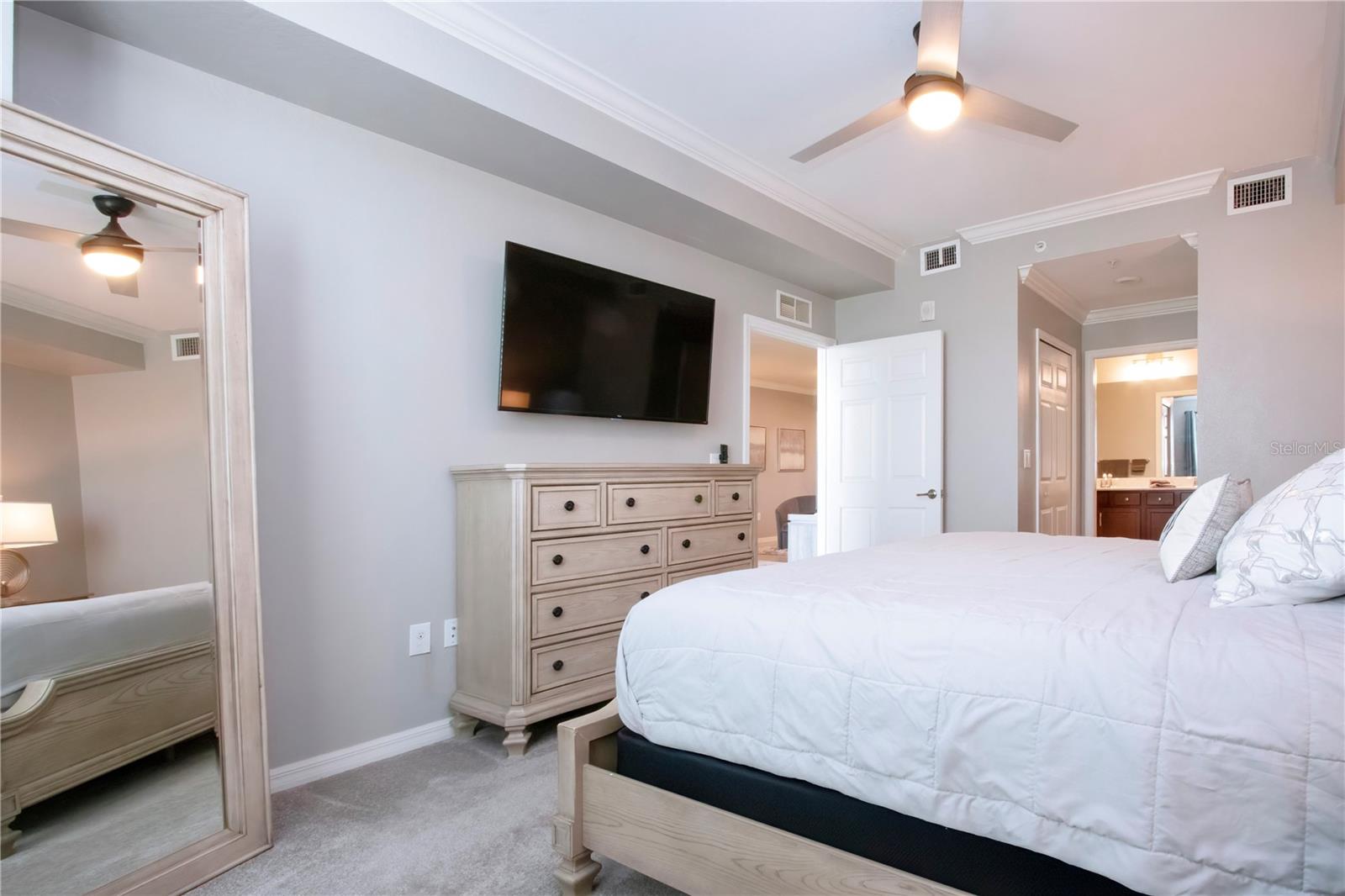 VERANDA I AT LAKEWOOD NATIONAL PH 4 - Residential Lease