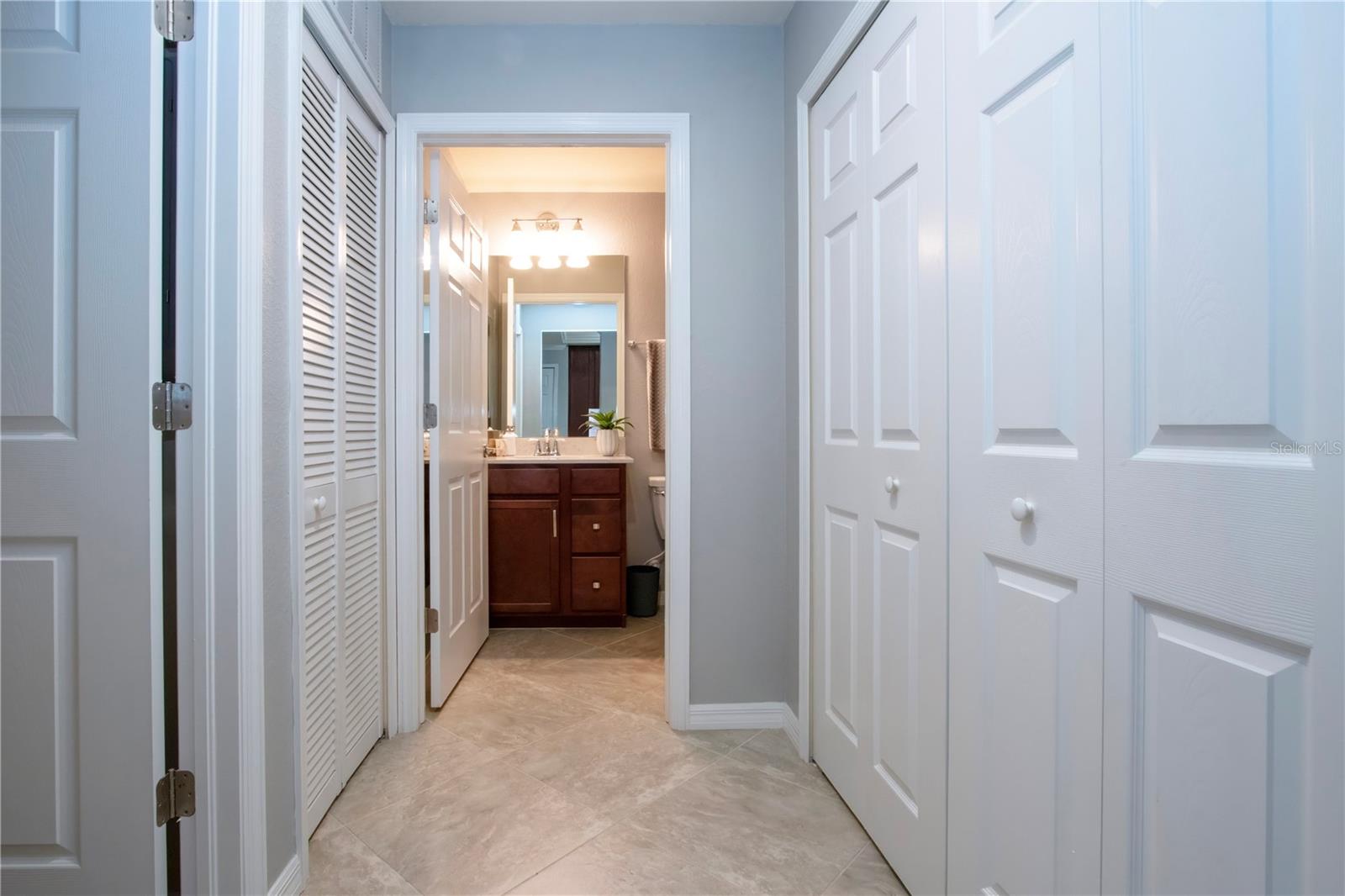 VERANDA I AT LAKEWOOD NATIONAL PH 4 - Residential Lease
