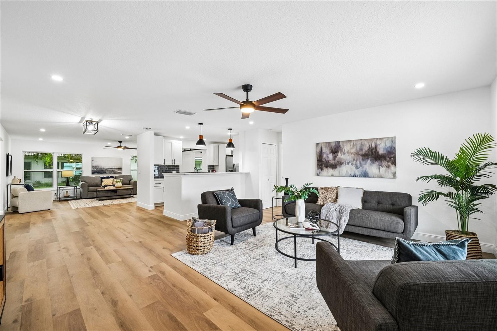 9124 39TH LANE N