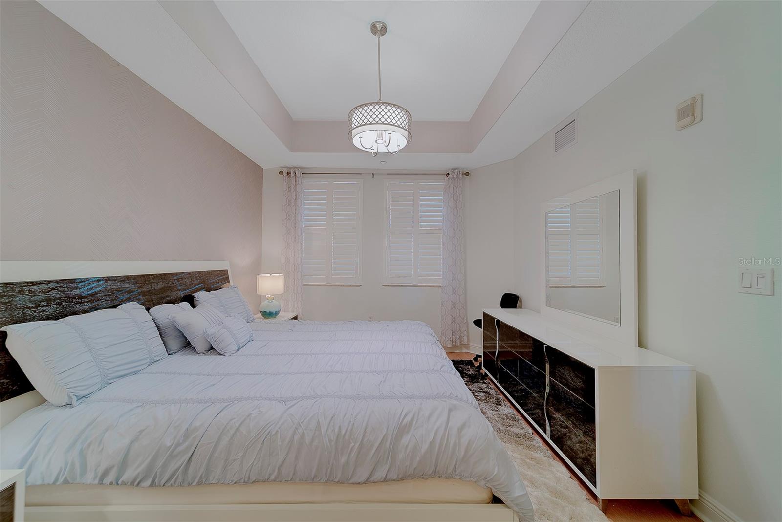 LAS BRISAS CONDO - Residential Lease