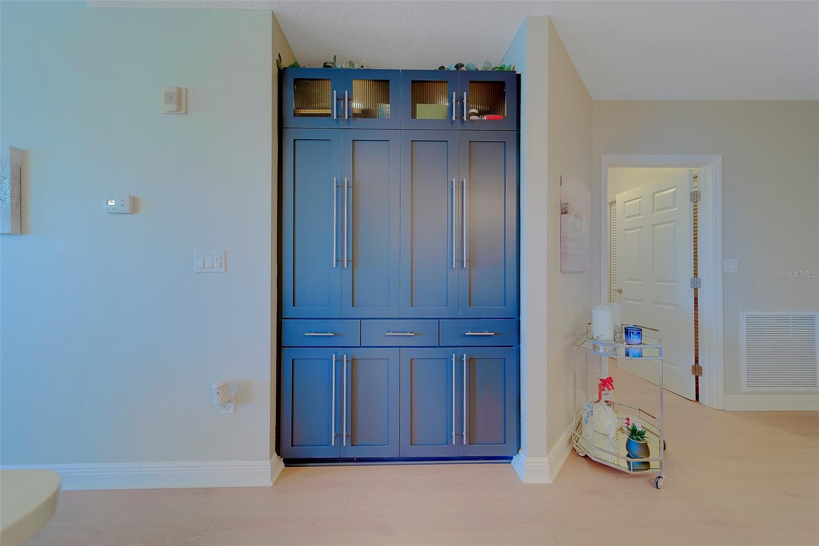 LAS BRISAS CONDO - Residential Lease