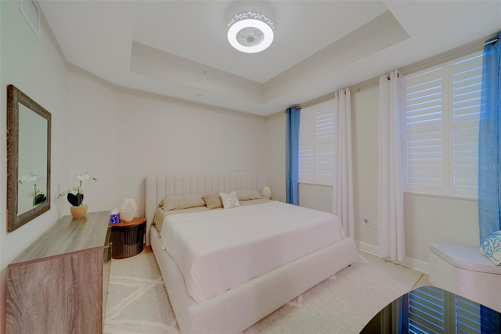 LAS BRISAS CONDO - Residential Lease