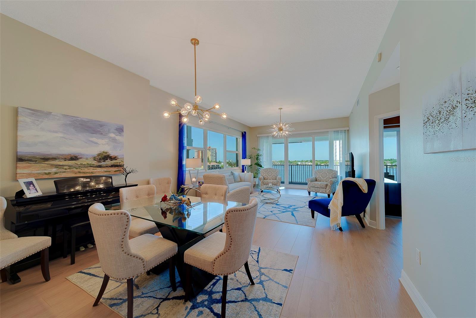 LAS BRISAS CONDO - Residential Lease