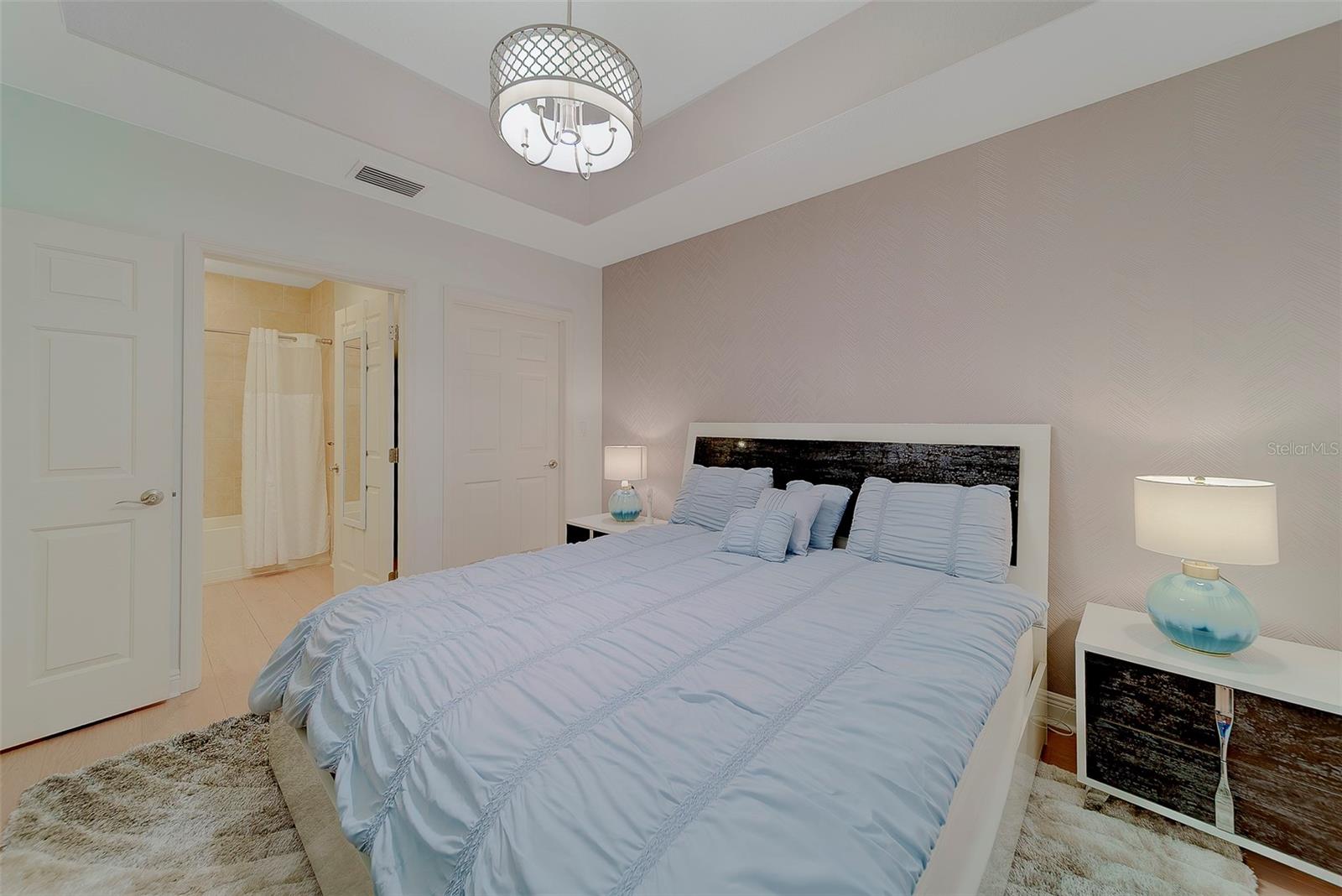 LAS BRISAS CONDO - Residential Lease