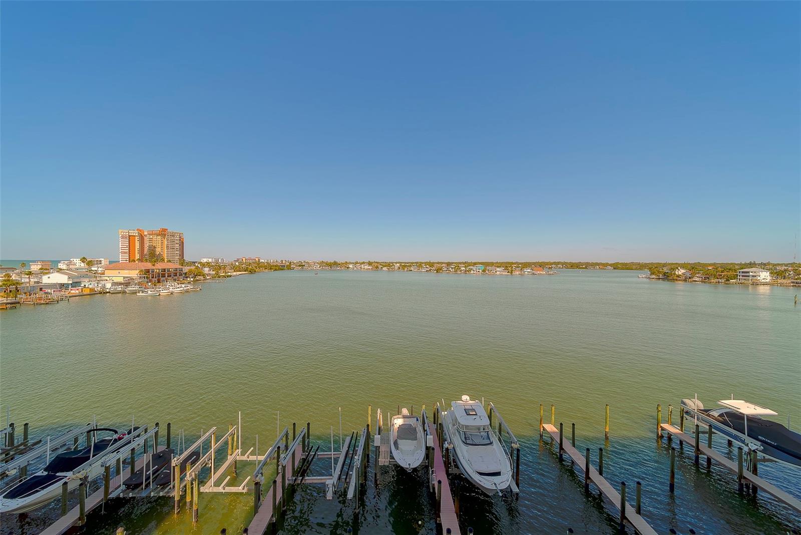 LAS BRISAS CONDO - Residential Lease